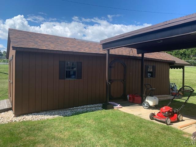 2423 Crest Street Coplay, PA 18037 - Photo 12 of 21 a backyard of a house