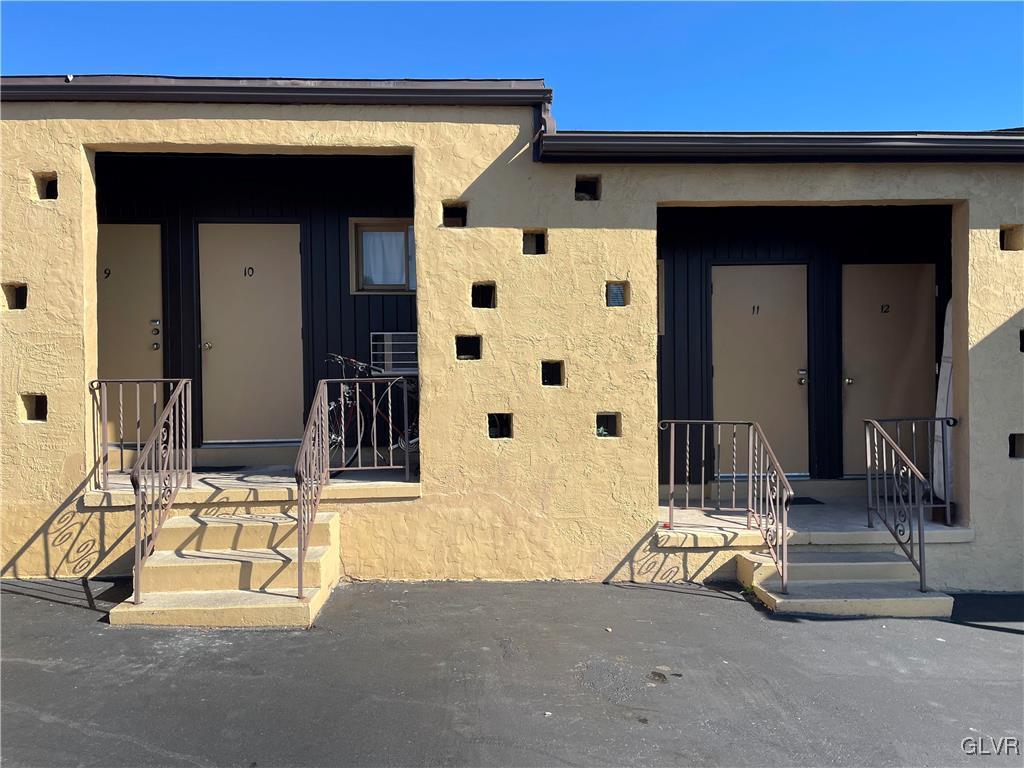 2423 Crest Street Coplay, PA 18037 - Photo 6 of 21