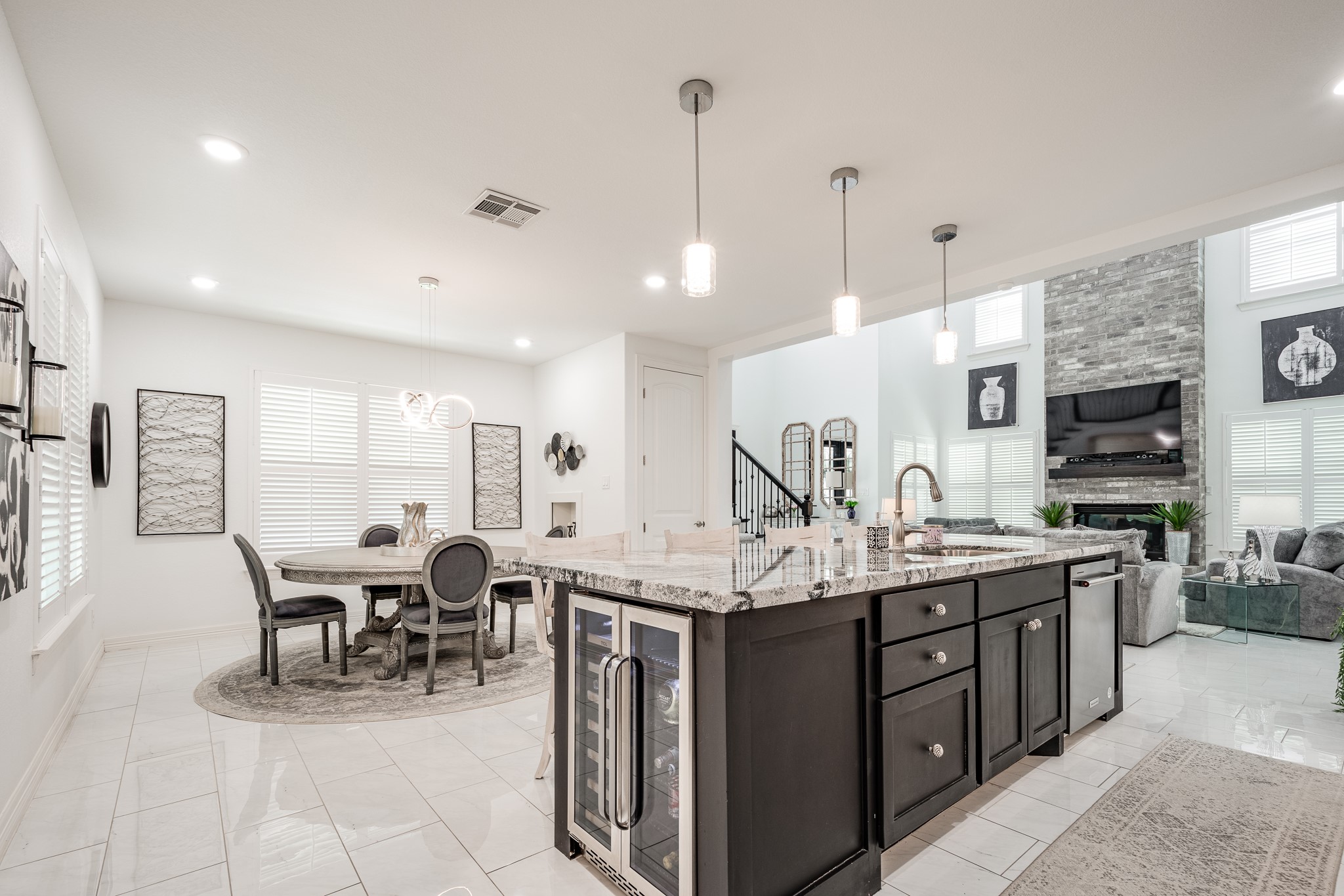 59 County Road Dayton, TX 77535 - Photo 22 of 50 a view of a kitchen counter space