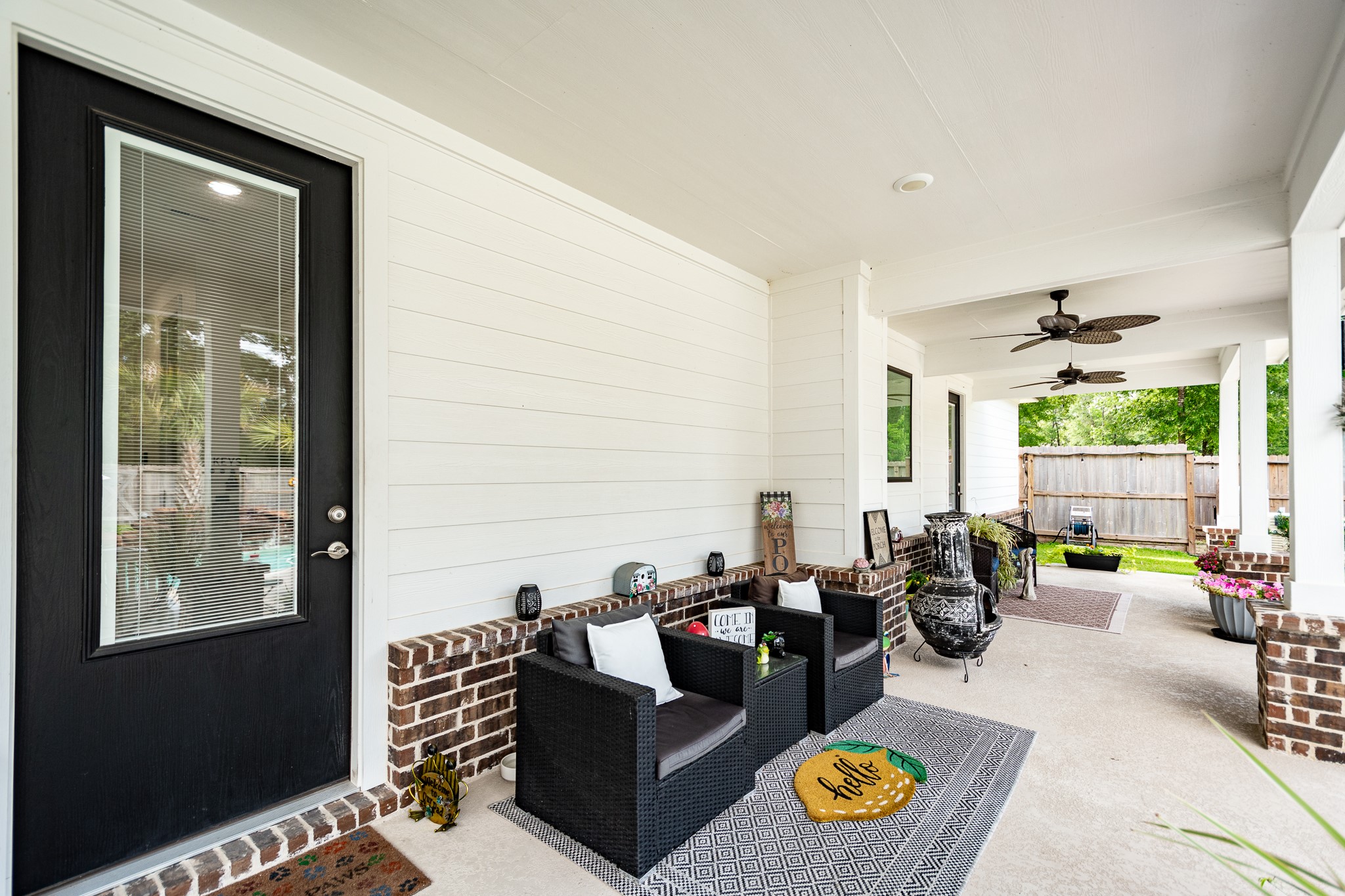 59 County Road Dayton, TX 77535 - Photo 46 of 50 a living room with furniture and a window