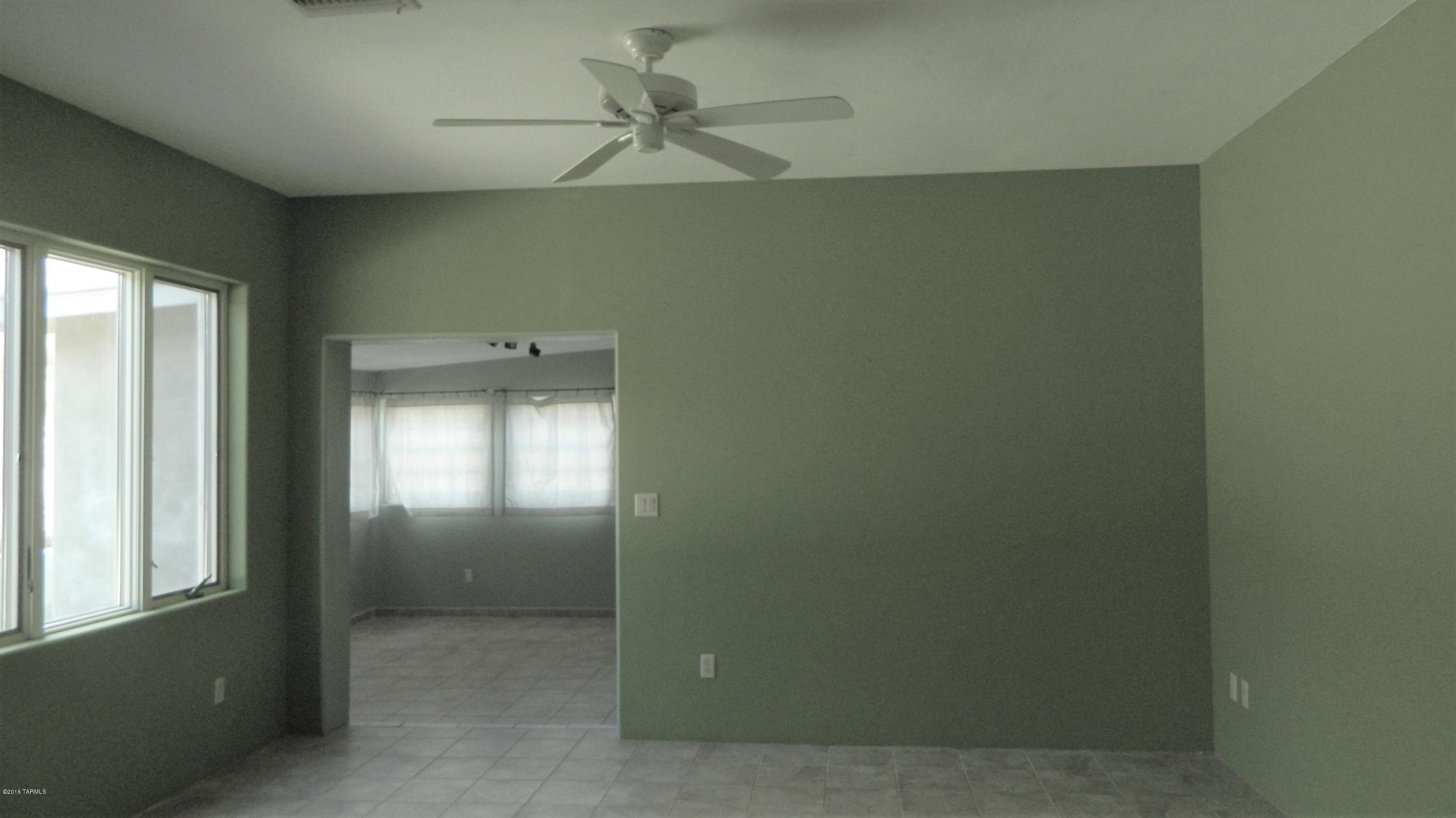 160 Three R Avenue Patagonia, AZ 85624 - Photo 17 of 38