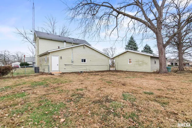 $197,900 | 442 South 6th Street, Auburn, IL 62615