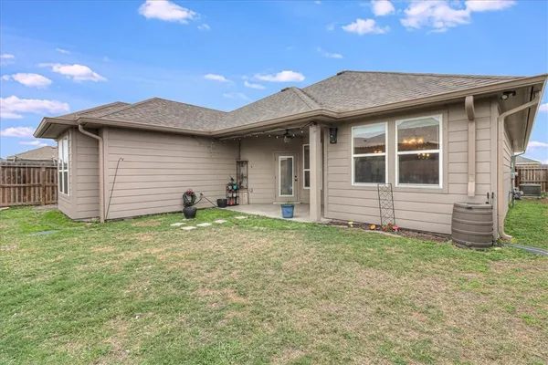 $390,000 | 3833 Pennine Way, Corpus Christi, TX 78414
