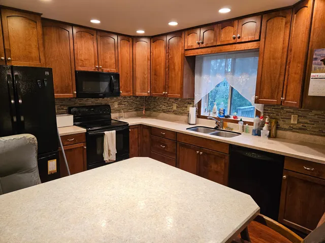 $299,500 | 108 32nd Avenue North, Fargo, ND 58102