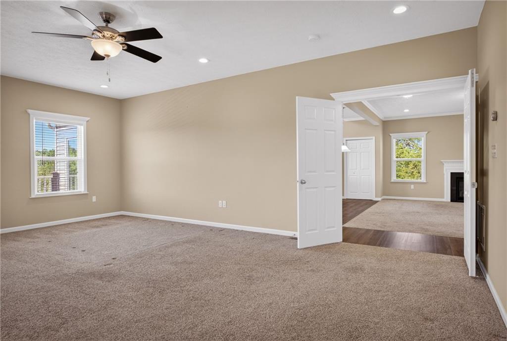 229 West Country Barn Road Houston, PA 15342 - Photo 23 of 50