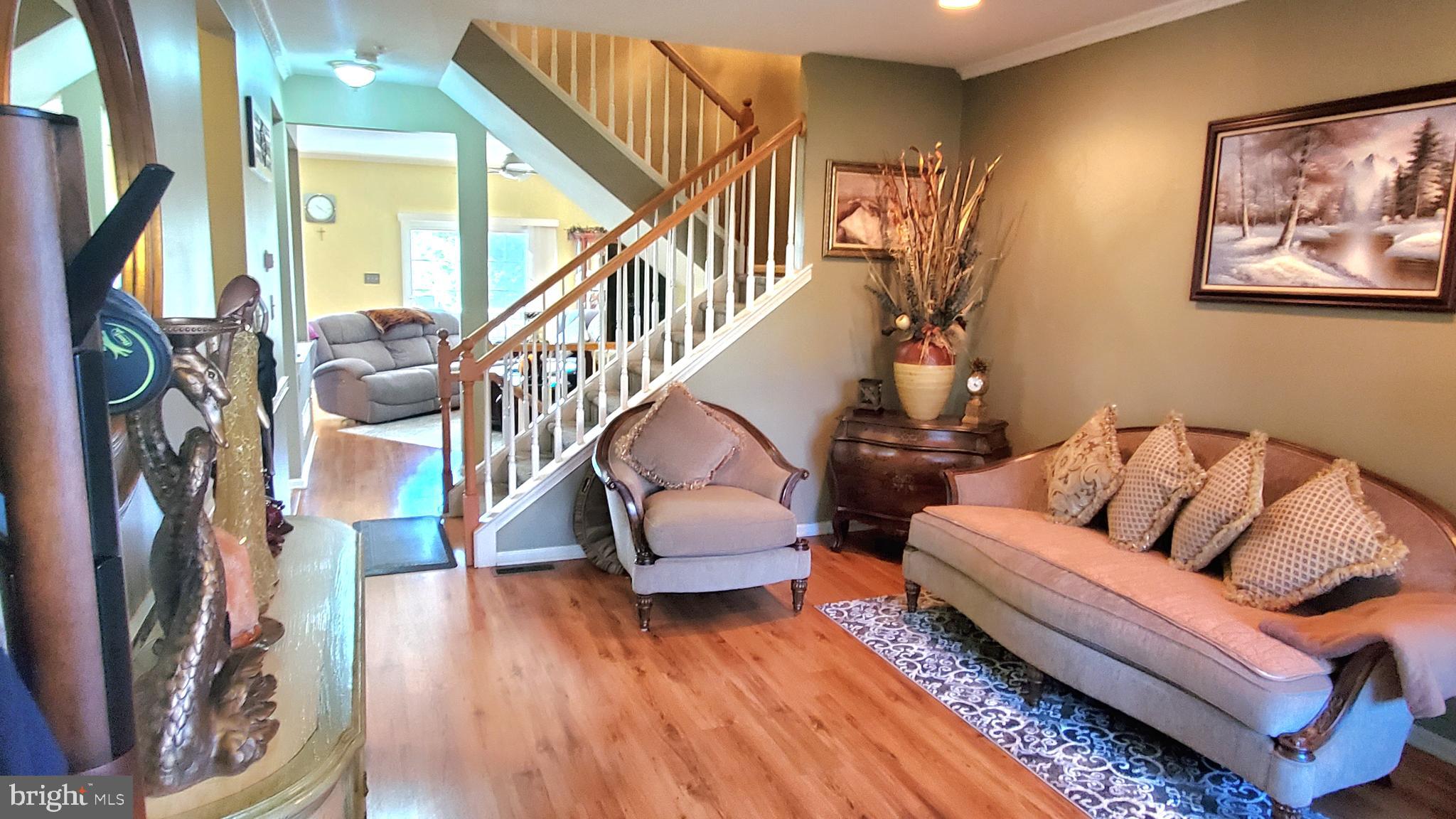 22 Emily Court Reading, PA 19606 - Photo 5 of 37