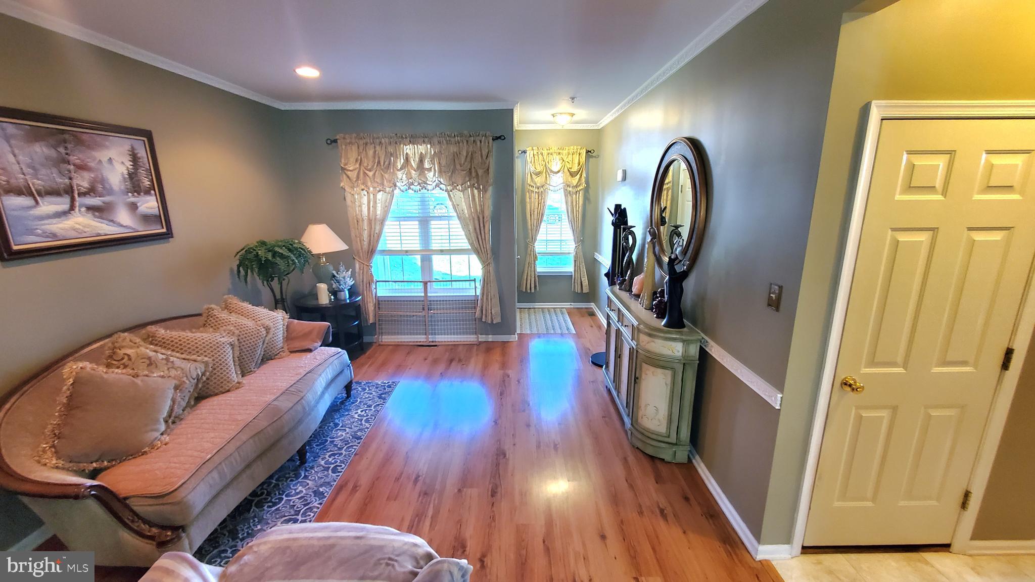 22 Emily Court Reading, PA 19606 - Photo 7 of 37