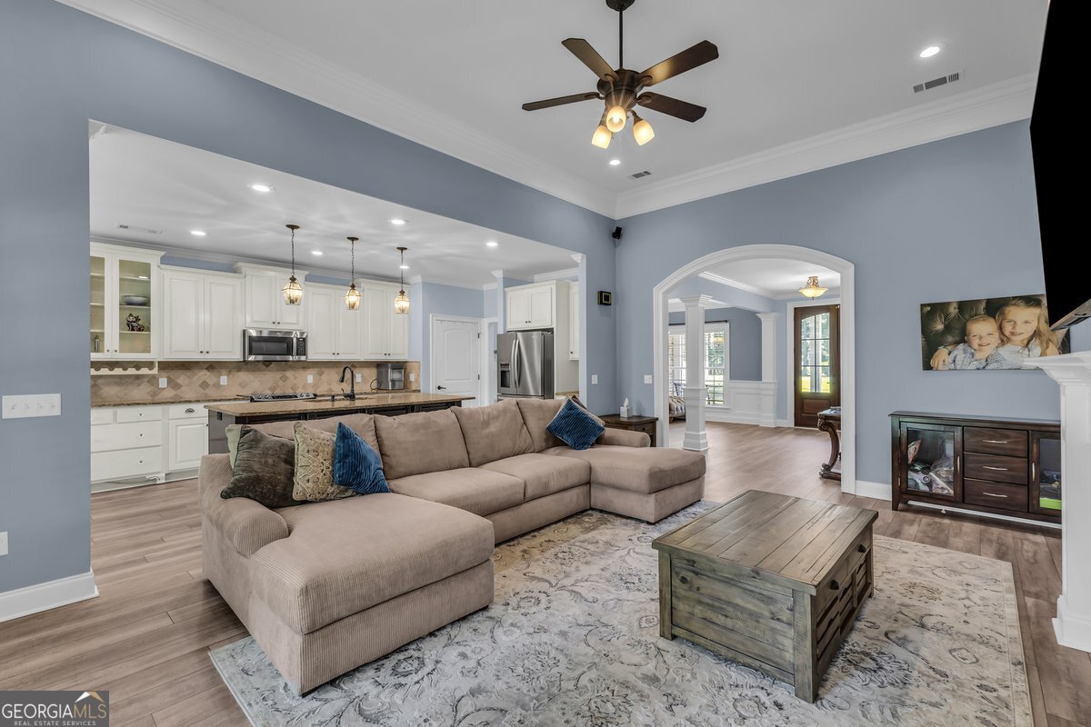 382 Savannah Road Richmond Hill, GA 31324 - Photo 15 of 67