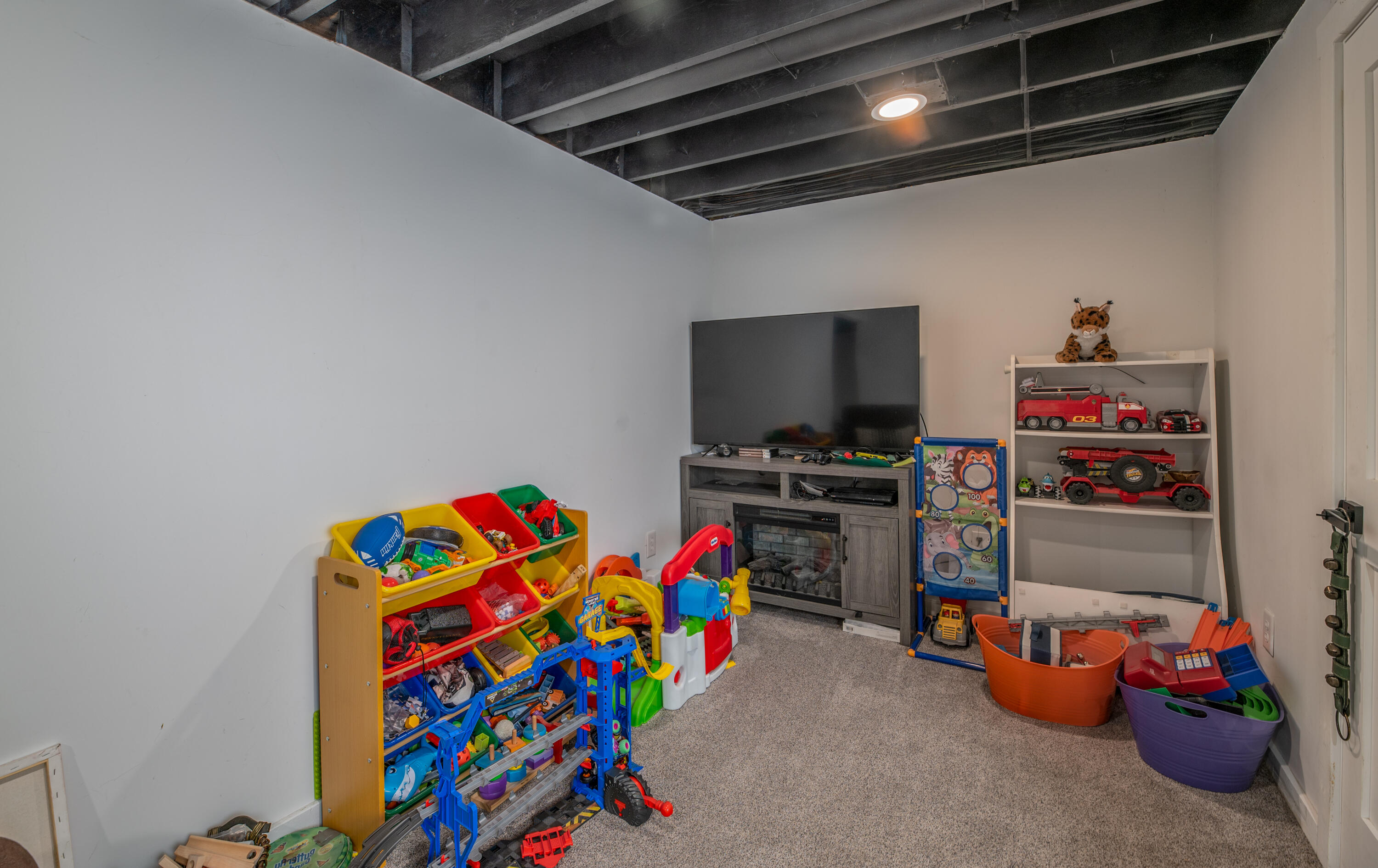 977 Wiscasset Road Pittston, ME 04345 - Photo 25 of 36 Interior22