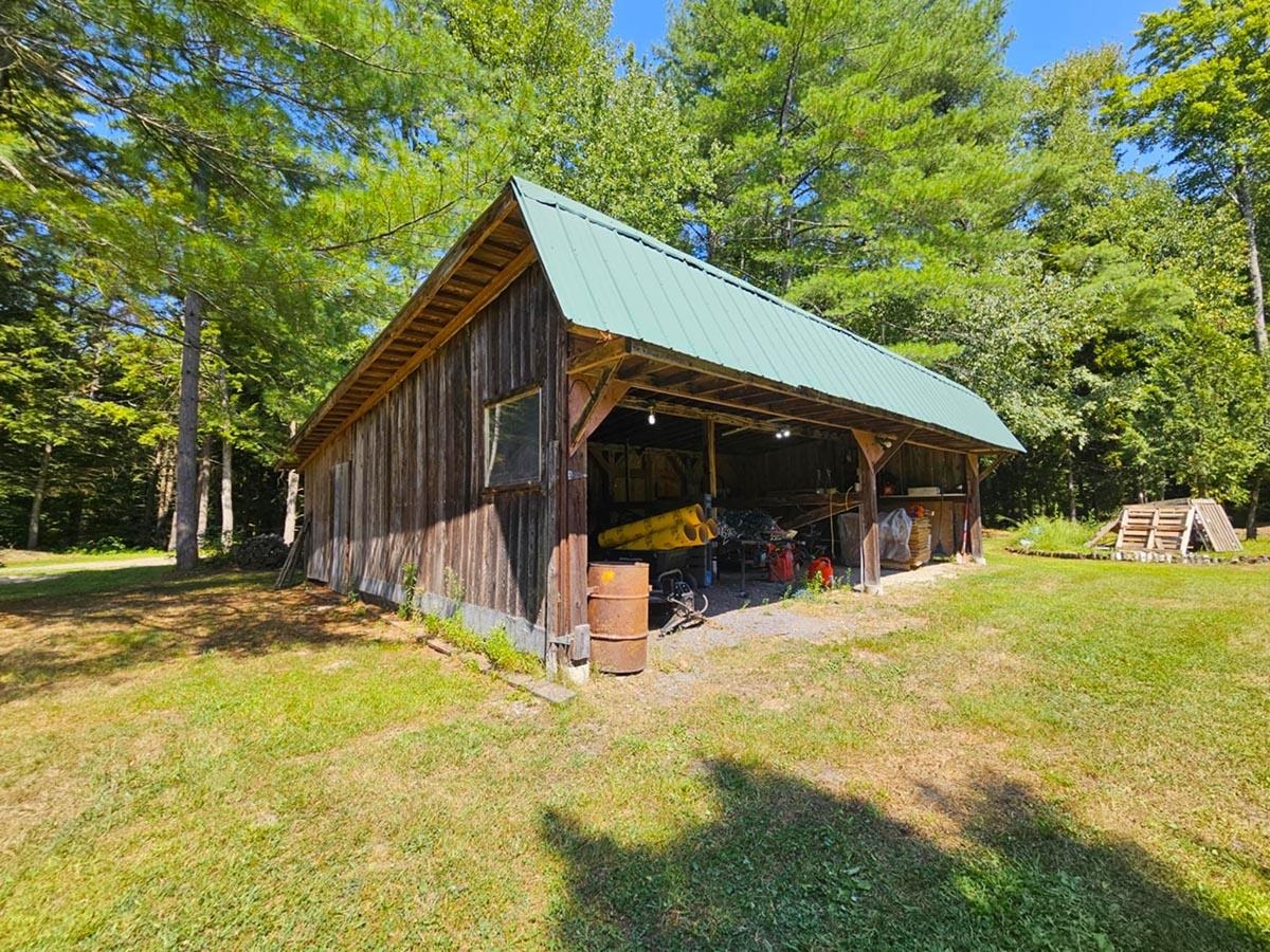 1362 River Road Fletcher, VT 05444 - Photo 11 of 49