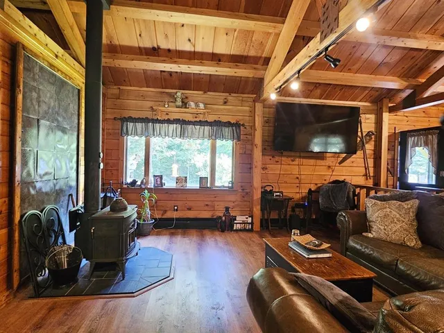 $515,000 | 1362 River Road, Fletcher, VT 05444