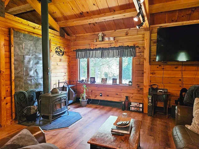 $515,000 | 1362 River Road, Fletcher, VT 05444