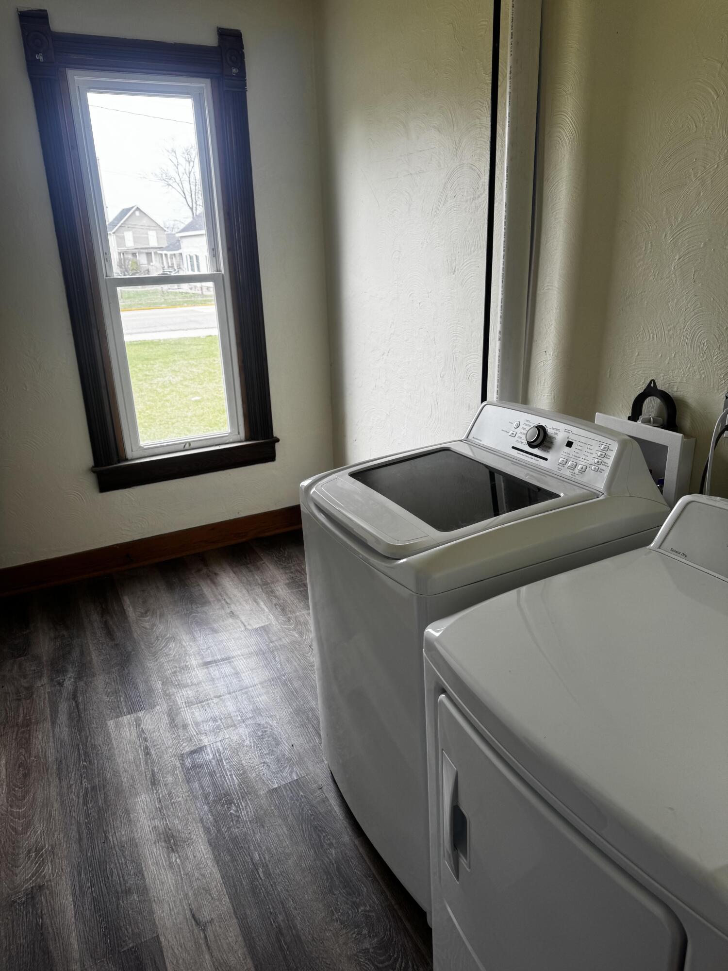 906 Ohio Street, Unit 1 Michigan City, IN 46360 - Photo 15 of 19 1500x2000