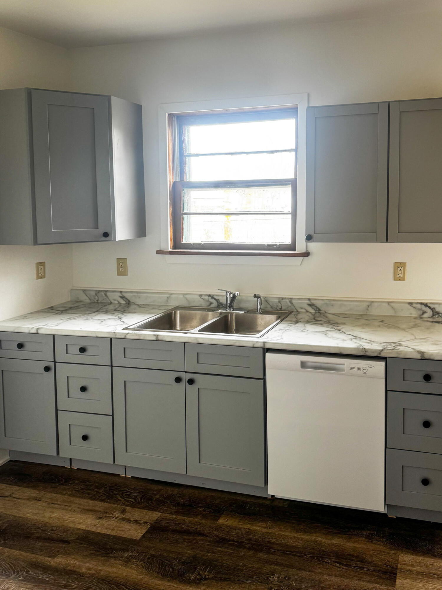 906 Ohio Street, Unit 1 Michigan City, IN 46360 - Photo 10 of 19 1500x2000