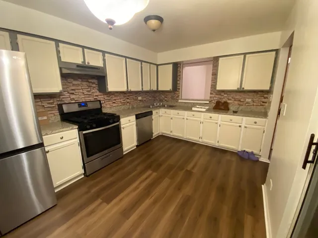 $2,480 | 1283 Ranchview Court, Buffalo Grove, IL 60089