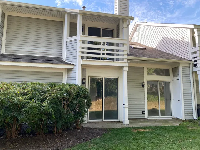 $2,480 | 1283 Ranchview Court, Buffalo Grove, IL 60089