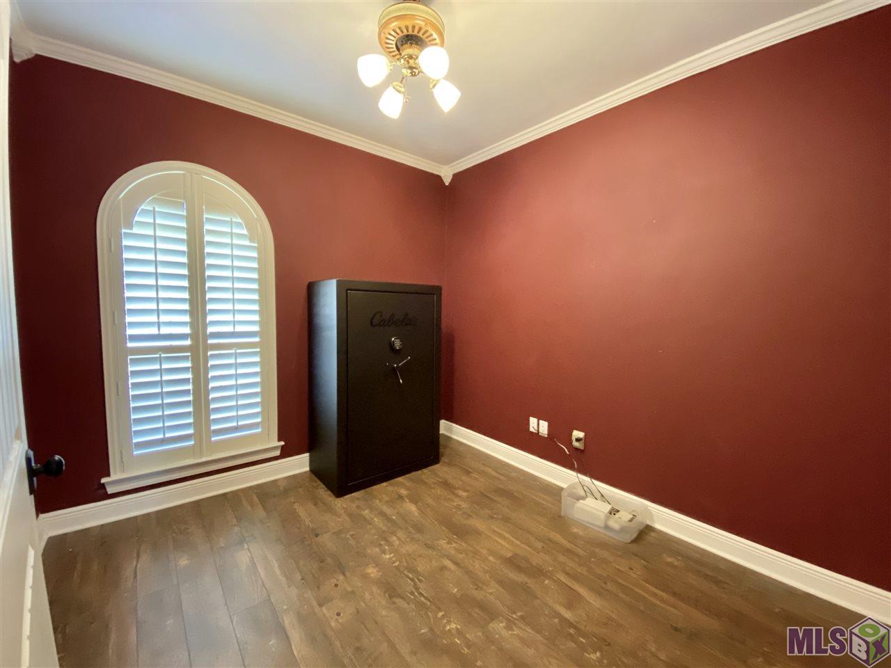 11081 Buxton Road St. Amant, LA 70774 - Photo 15 of 33 Office