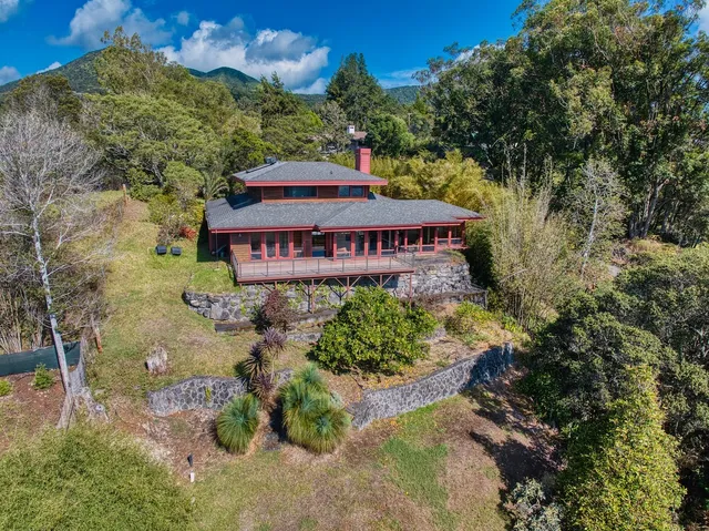 $2,100,000 | 64-5221 Iokua Place, Kamuela, HI 96743