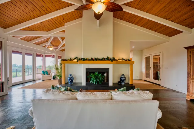 $2,100,000 | 64-5221 Iokua Place, Kamuela, HI 96743