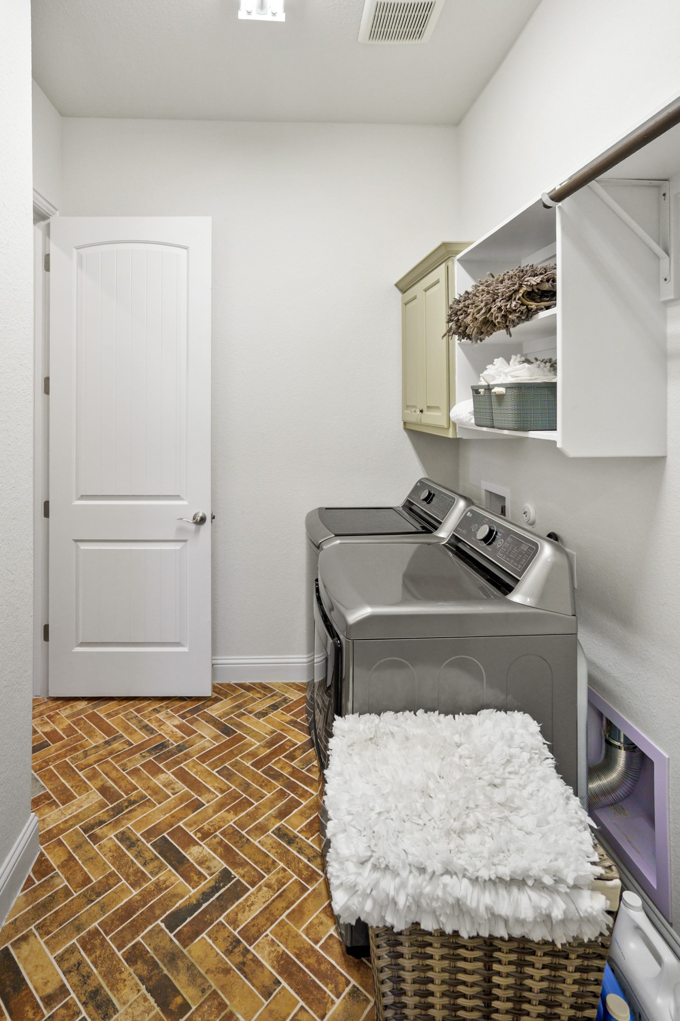 224 Diamondback Drive Georgetown, TX 78628 - Photo 30 of 39 a bedroom with a bed and hallway