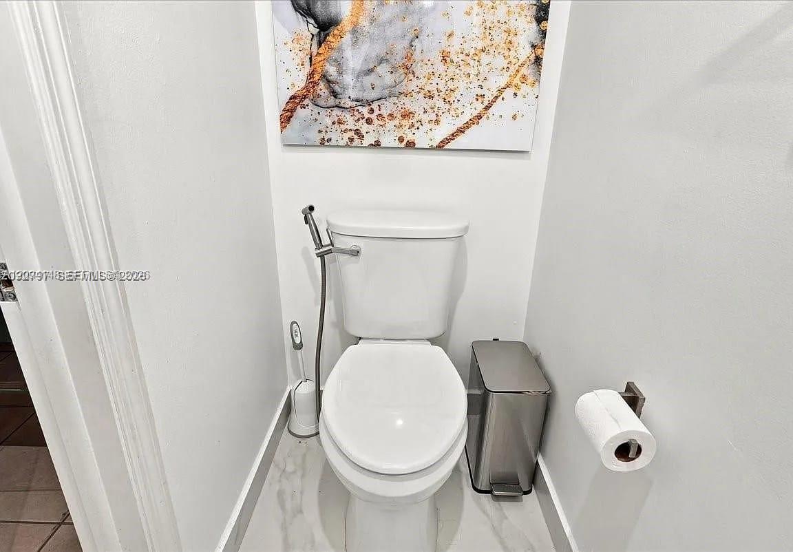 13617 Southwest 264th Terrace Homestead, FL 33032 - Photo 9 of 30 Gallery Image 9