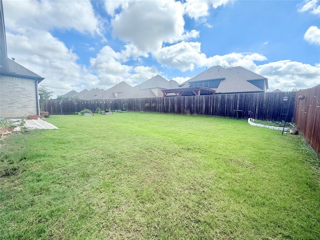 14550 Gentle Breeze Road Frisco, TX 75035 - Photo 17 of 20