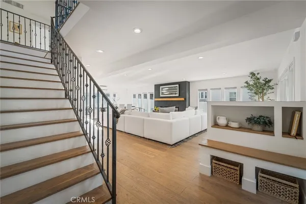 $6,999 | 5115 West Boulevard, Los Angeles, CA 90043