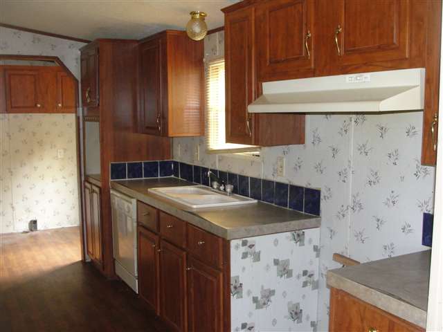 104 Gin Shoals Road Six Mile, SC 29682 - Photo 7 of 13 Gallery Image 7