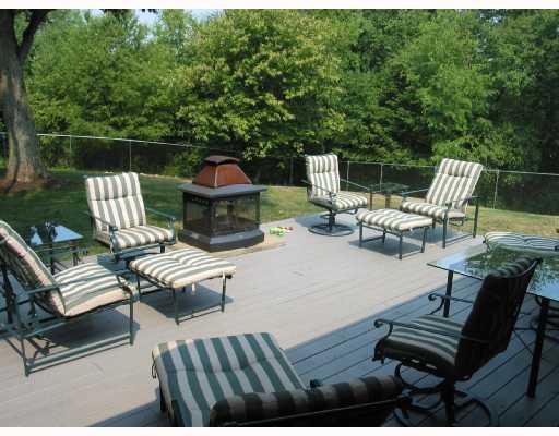 306 Mitchell Hill Road Butler, PA 16002 - Photo 8 of 8 Patio/Deck.