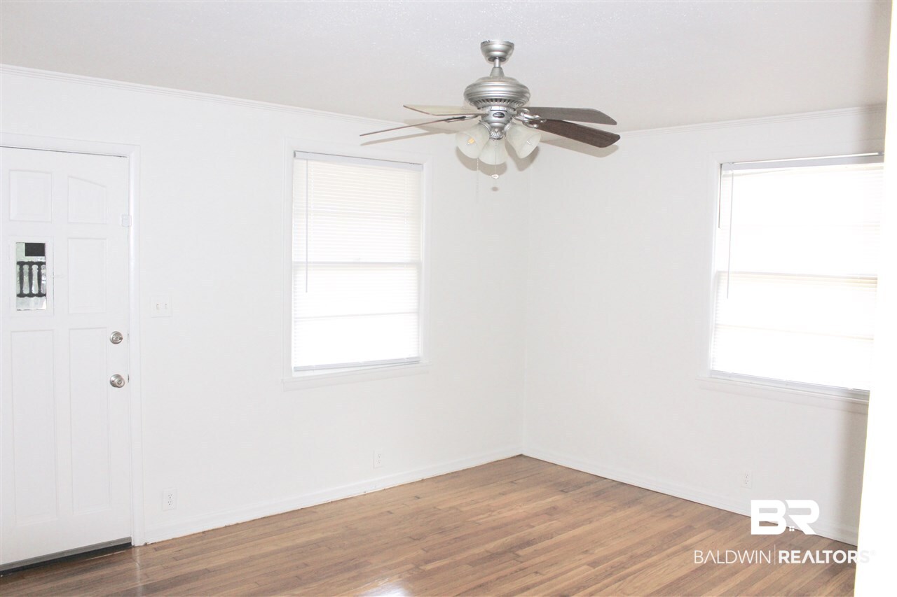 4655 Nelson Drive Mobile, AL 36608 - Photo 4 of 18