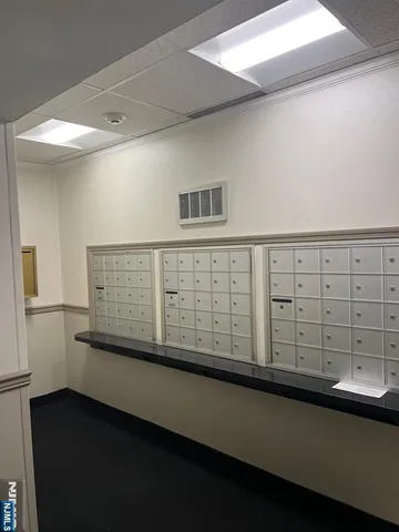 $2,000 | 77 Prospect Avenue, Unit 1A, Hackensack, NJ 07601