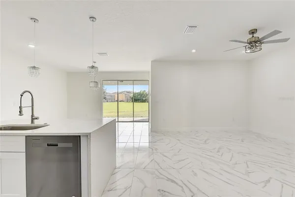 $1,100,000 | 3889 Walker Road, Apopka, FL 32703