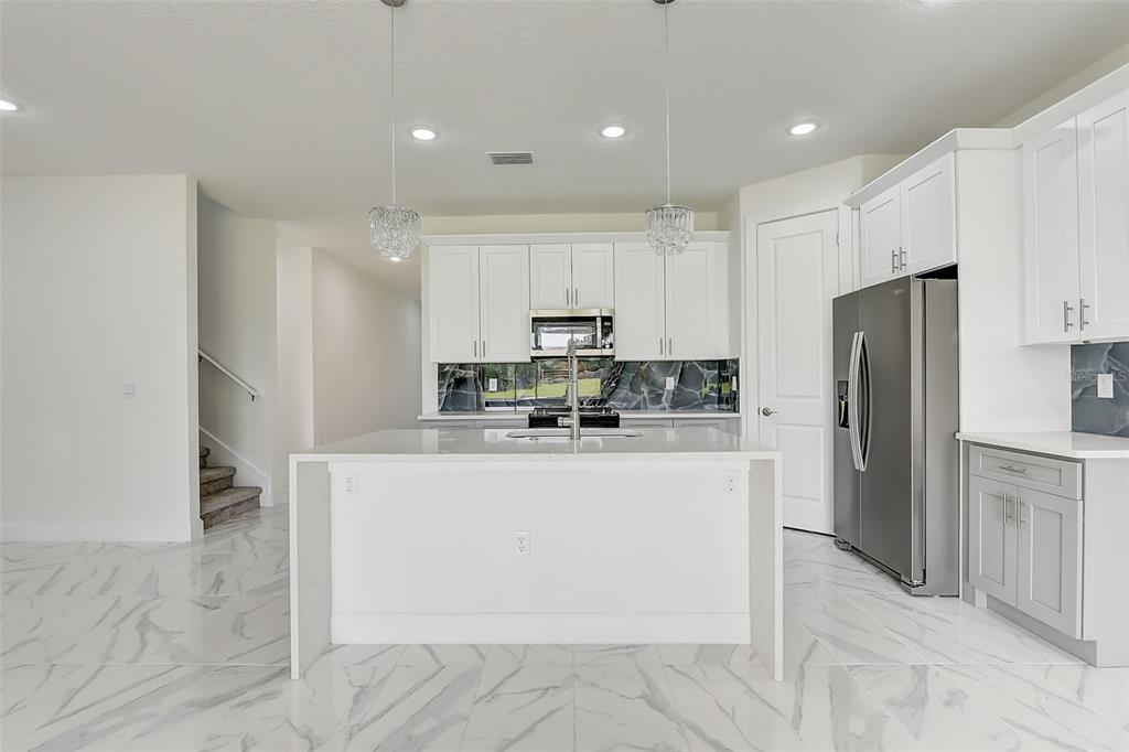 3889 Walker Road Apopka, FL 32703 - Photo 10 of 48