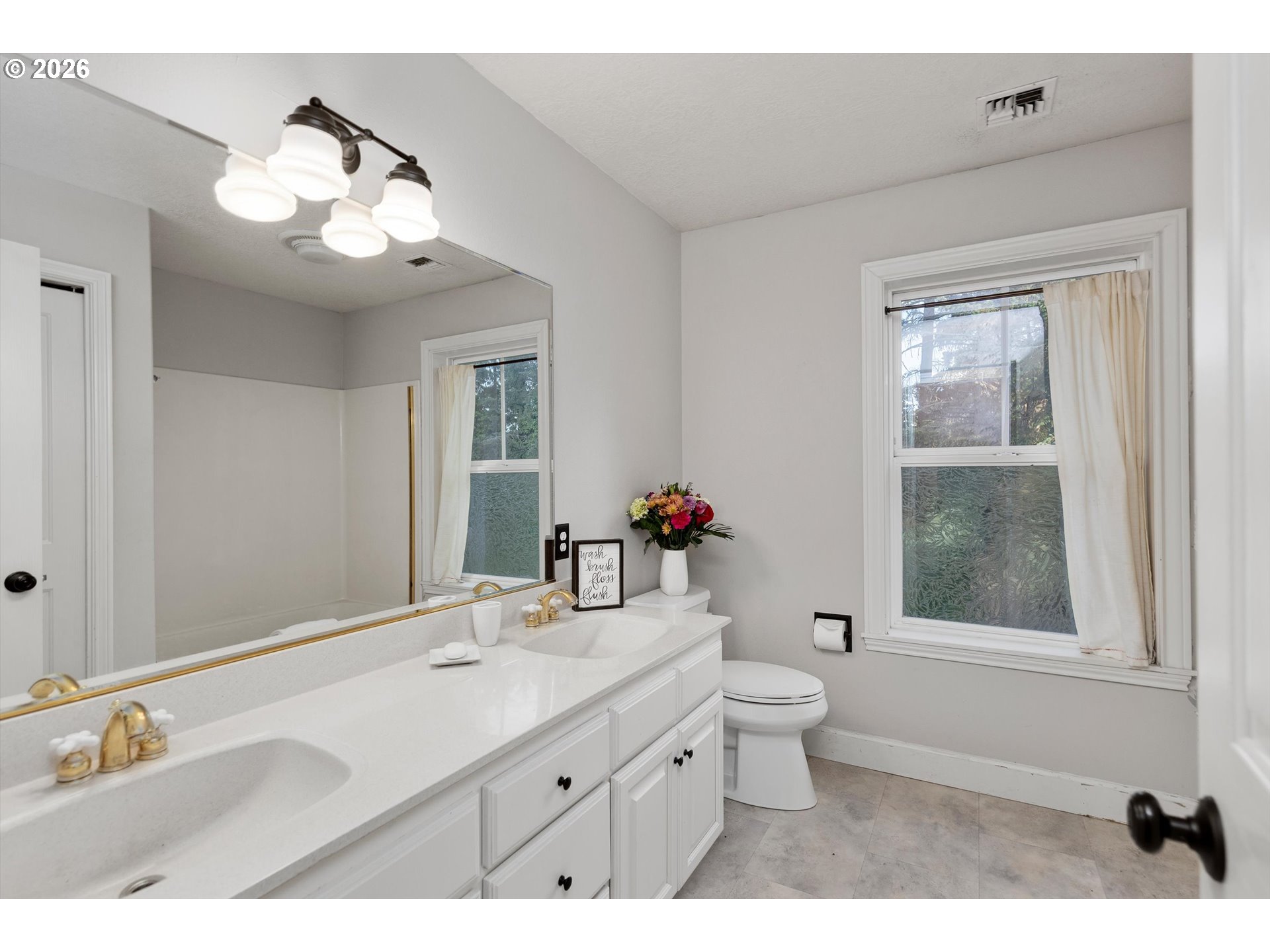 12247 South Casto Road Oregon City, OR 97045 - Photo 28 of 47