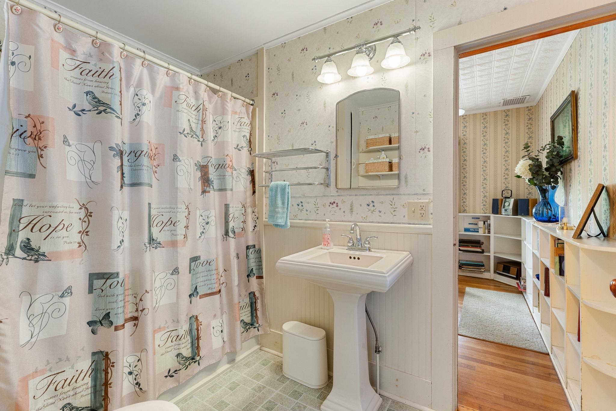 174 South Main Street Waterbury, VT 05676 - Photo 27 of 51
