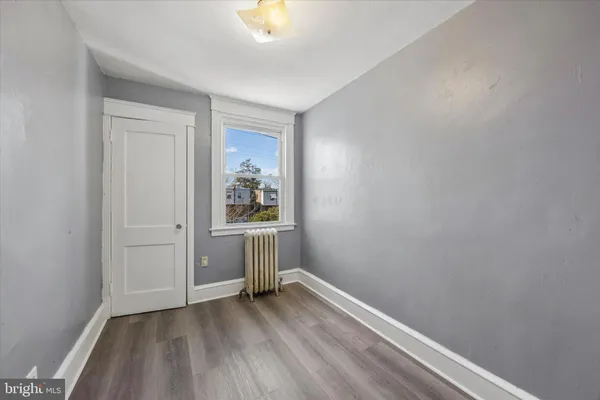 $185,000 | 54 Springton Road, Upper Darby, PA 19082