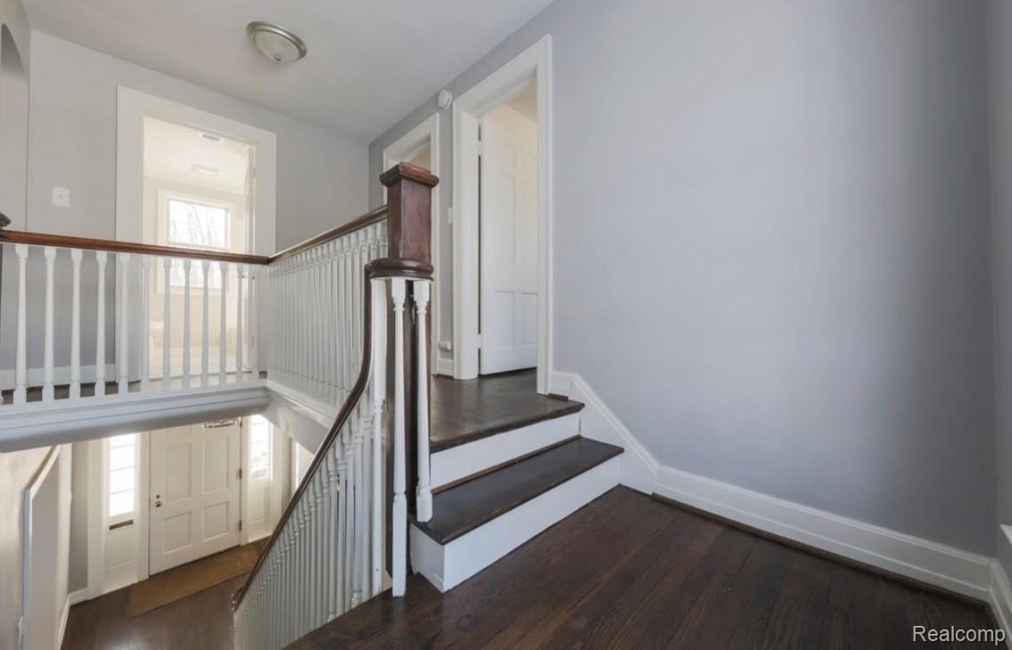 860 Lincoln Road Grosse Pointe, MI 48230 - Photo 15 of 26 13.jpg