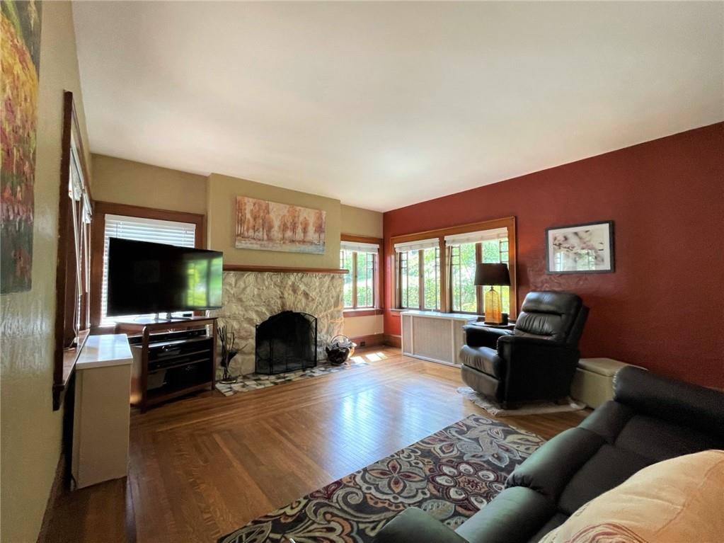 625 Cascade Road Pittsburgh, PA 15221 - Photo 5 of 24 Gallery Image 5
