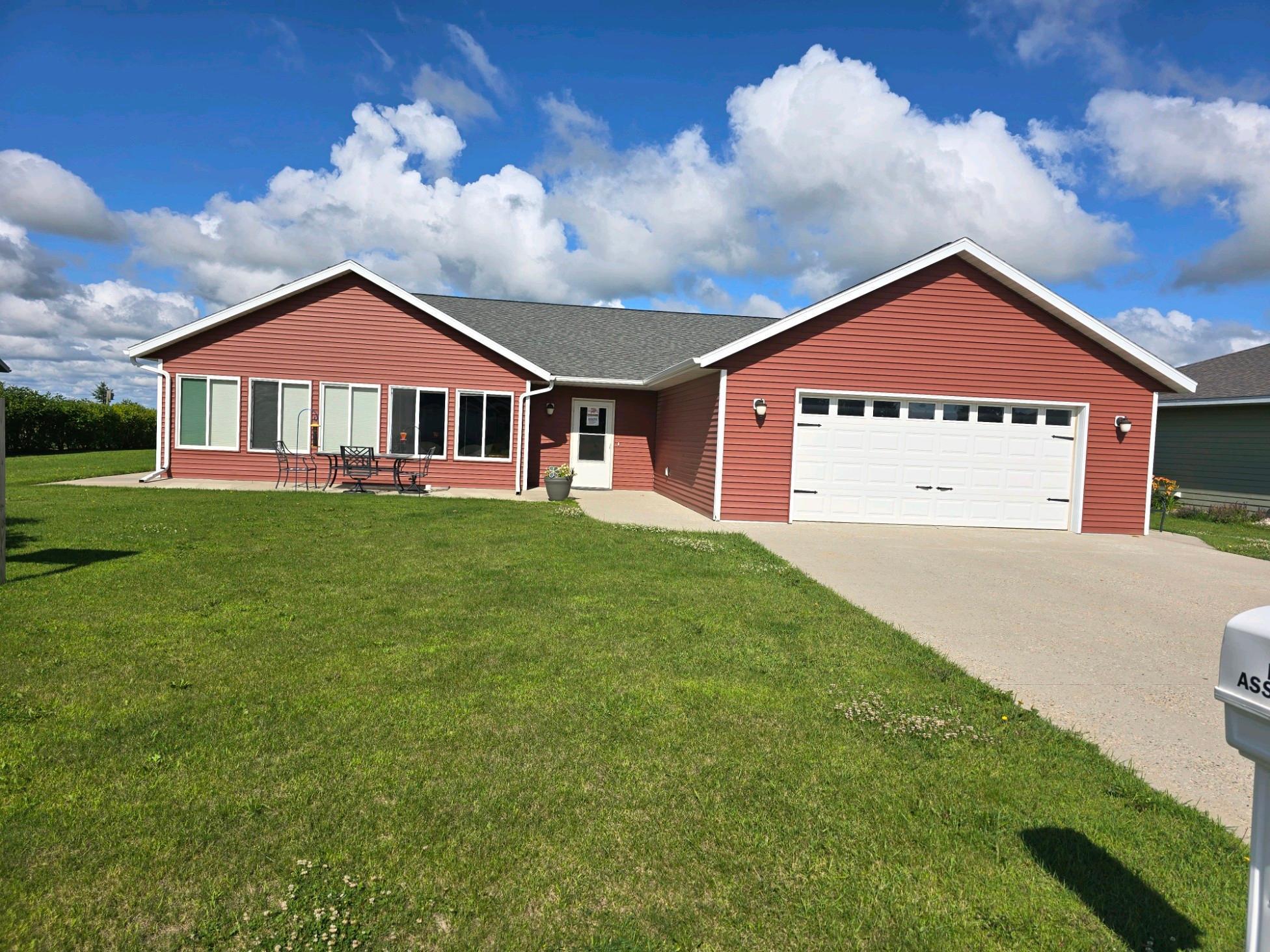 826 7th Avenue Southwest Perham, MN 56573 - Photo 1 of 1 Gallery Image 1