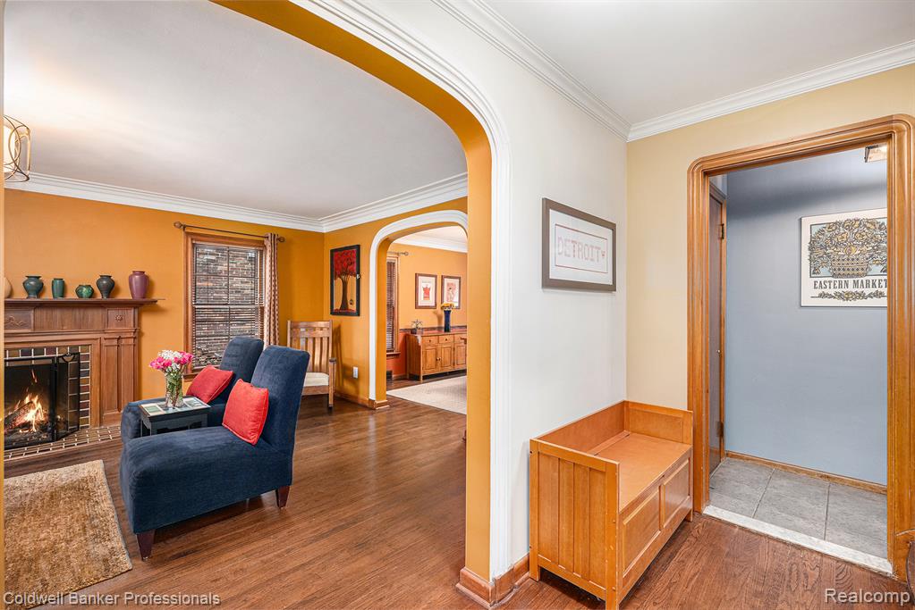 1358 Harvard Road Grosse Pointe Park, MI 48230 - Photo 7 of 52