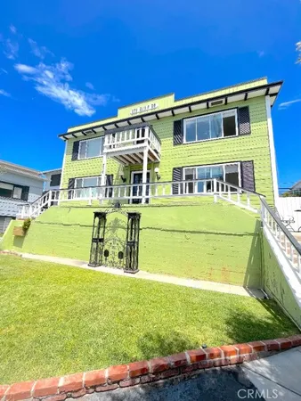 $2,995 | 270 Cliff Drive, Unit 7, Laguna Beach, CA 92651