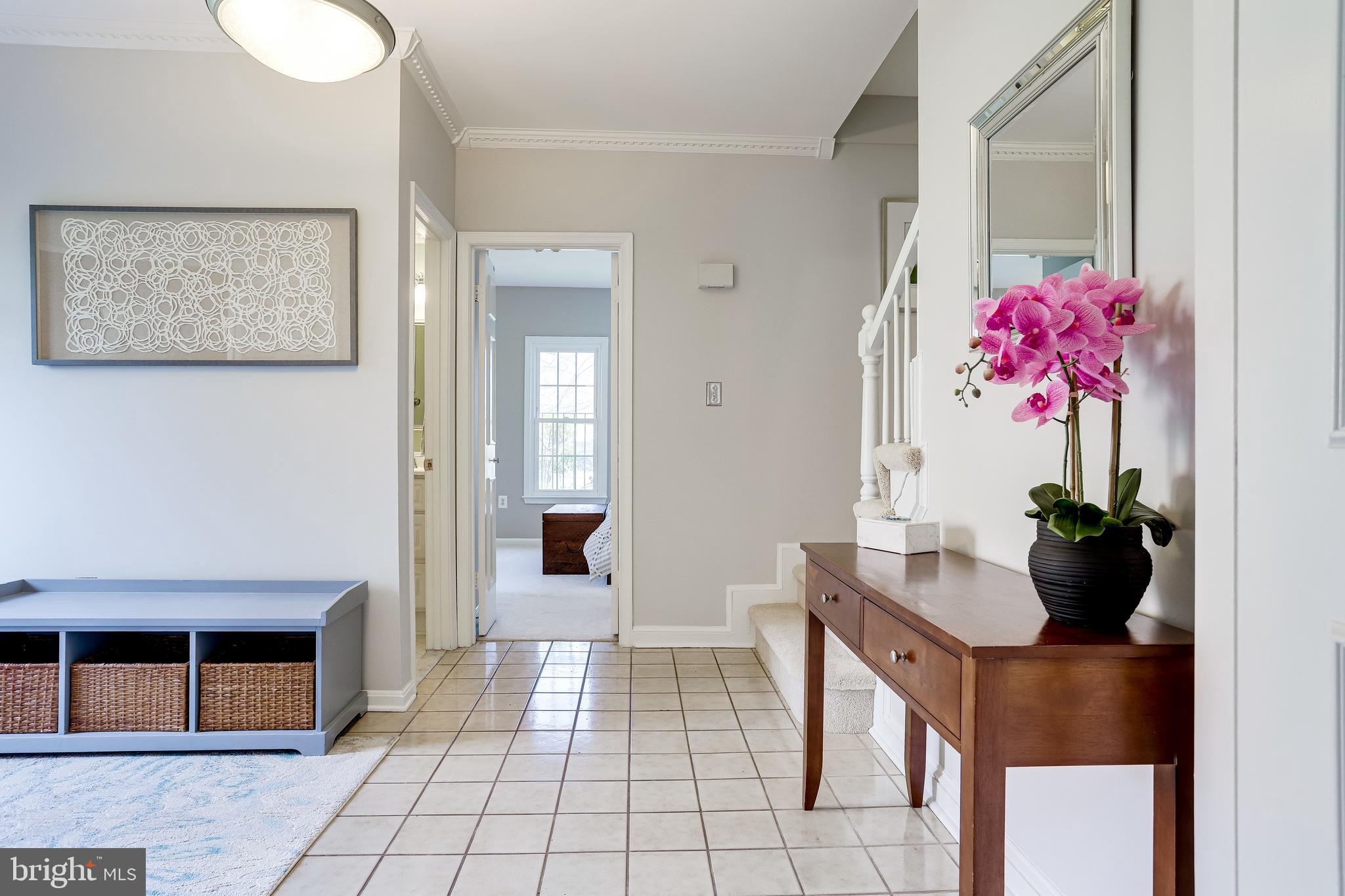 14 South Manchester Street Arlington, VA 22204 - Photo 14 of 88 Hallway to Guest Bedroom and Full Bath