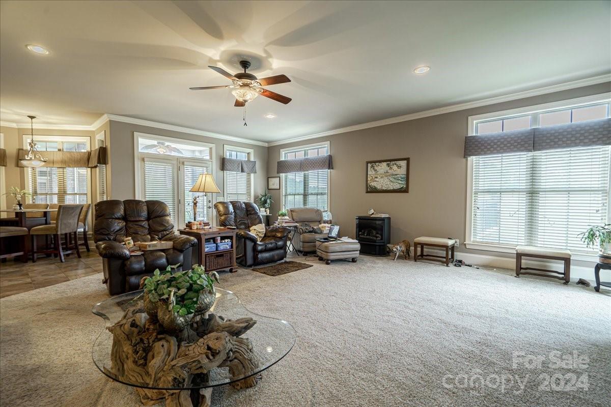 545 State Rd S-13-756 Chesterfield, SC 29709 - Photo 25 of 45 a living room with furniture gym equipment and view of living room