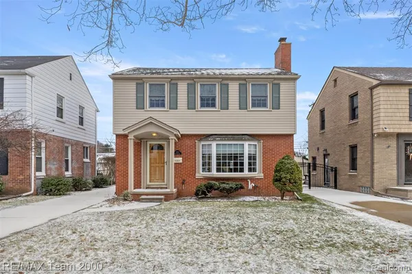 $2,400 | 342 Fort Dearborn Street, Dearborn, MI 48124
