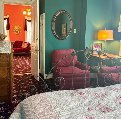 $685,000 | 425 Prospect Street, Peterson, MN 55962