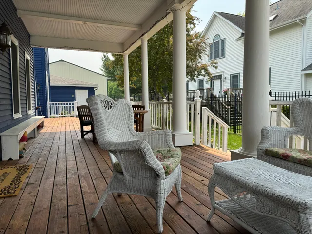 $685,000 | 425 Prospect Street, Peterson, MN 55962