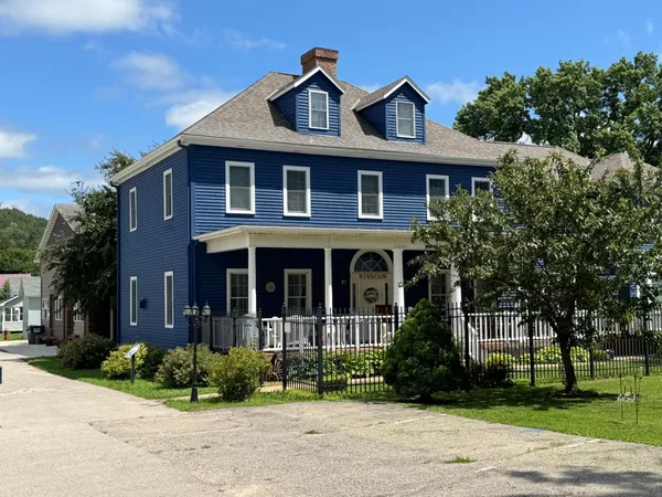 $599,900 | 425 Prospect Street, Peterson, MN 55962