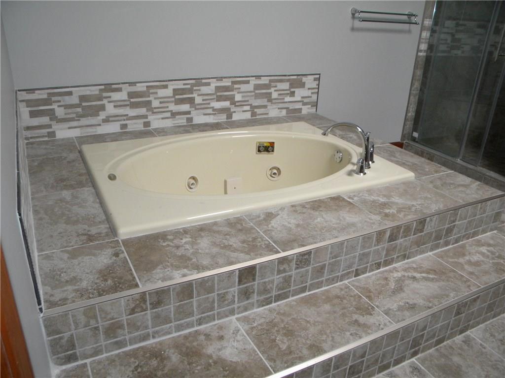 3348 Foster Ridge Lane Carmel, IN 46033 - Photo 16 of 25 Gallery Image 16