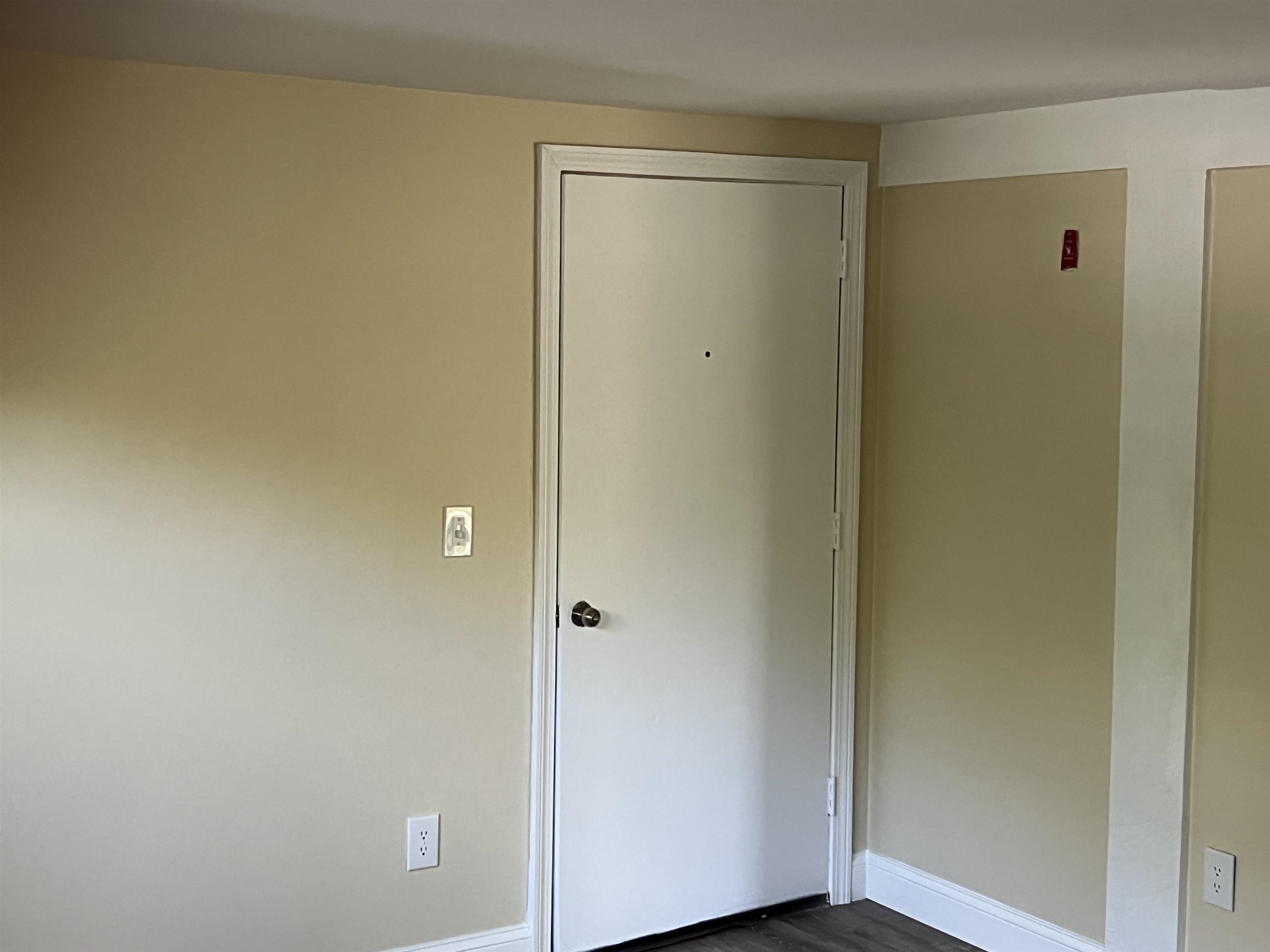 82 High Street, Unit #4 Stratham, NH 03885 - Photo 7 of 14