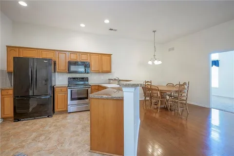 $289,500 | 18437 West 156th Terrace, Unit 3502, Olathe, KS 66062